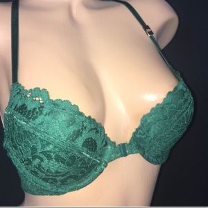 Victoria’s Secret Push Up Bra